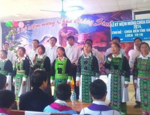 VN: Người Hmong ‘vươn lên qua đạo Tin Lành’ – BBC News Tiếng Việt
